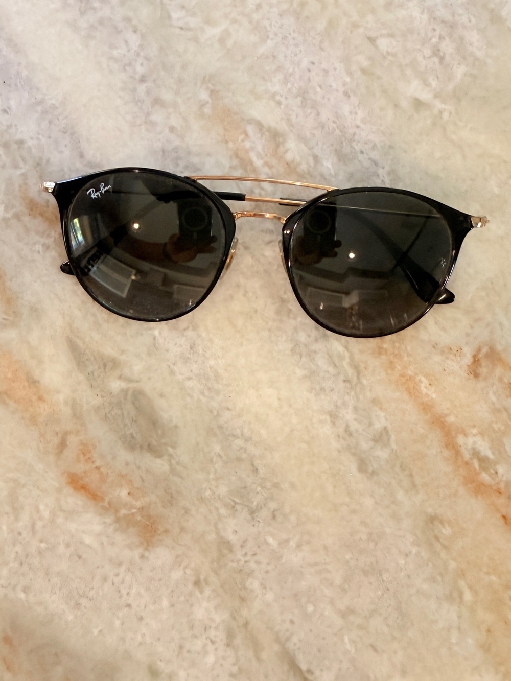 Ray-Ban Men’s Black Lensed Round Double-Bridge Sunglasses with Gold Frame